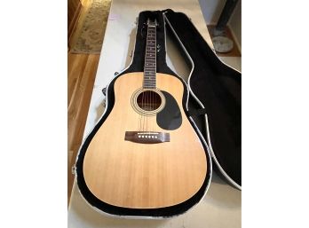 Mitchell MD-100 Dreadnought Acoustic Guitar In Hard Freedom Case