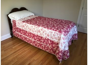 Antique Single / Twin Bed Frame 1930s With Mattress & Linens - FOR RESTORATION - Needs Lots Of Work