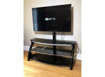 Fantastic 48' SAMSUNG Smart TV UN48HD & Remote Control With Beautiful Multi Shelf Glass Stand LIKE NEW !