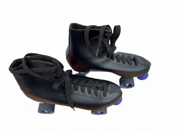 Chicago 405 Roller Skater, Rarely Used. Mens Size 9. Good Entry Level Skates