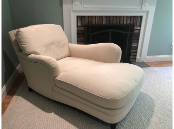 Chic Dongia Chaise