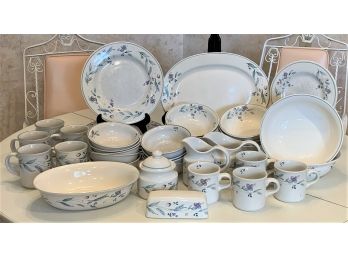 Pfaltzgraff Ceramic Everyday Dinner Service - 46 Pieces