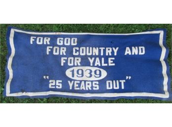 Very Old Yale University Felt Banner From 1939