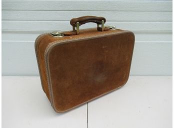 Neat Old Suede Divided Case