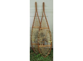 Pair Of Vintage Chestnut Canoe Company Snow Shoes