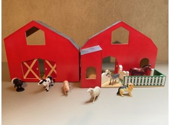 Wooden Barn Play House With Plastic Animals