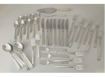 Vintage 1930s Oneida Community 'Forever' Silver Plate Service For 8  Flatware  - 41 Pieces