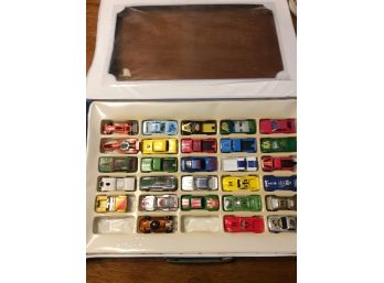 Die Cast/Plastic Car Lot With Carrying Case