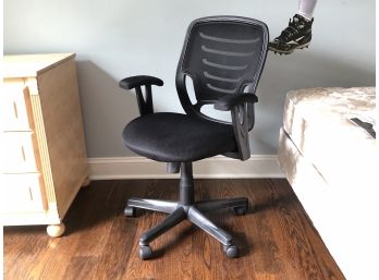 Black Mesh Office Chair