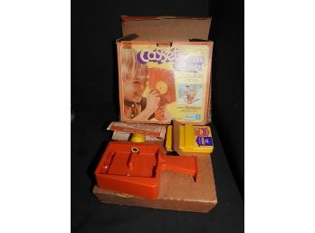 1974 General Mills Kenner Cassette Movie Viewer Flintstones In Original Box