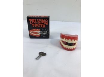 1970 Wind-up Talking Teeth