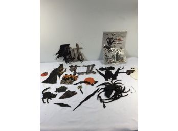 Big Lot Of Cutouts, Halloween Panorama Window Book