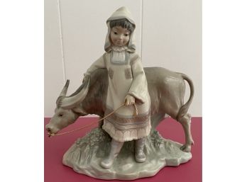 Lladro 'girl From Manchuria'