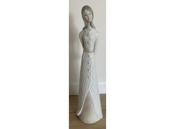 Porcelain Lady Made In Spain