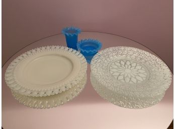 Vintage Art Glass Plates & Decorative Pieces