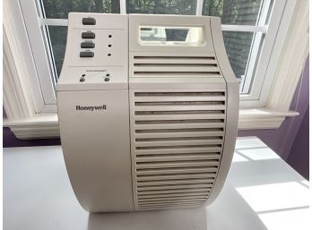 Honeywell Portable HEPA Airfilter