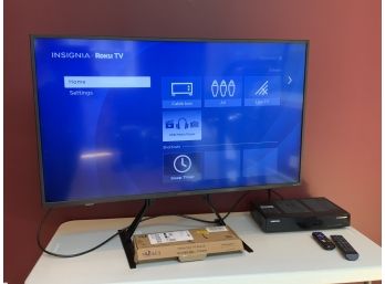 Insignia TV 43 With Roku