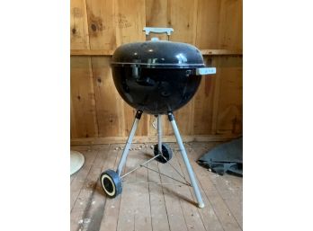 Classic Small Weber Charcoal Grill