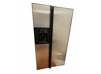 GE Profile Arctica Side By Side Refrigerator And Freezer