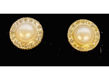 Stately Faux Pearl And Rhinestone Stud Earrings