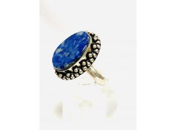 925 Sterling Silver And Genuine Natural Lapis Lazuli Stone. Size 7