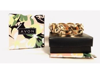 Pair Of Avon New OID Stock Everyday Sleek Gold Tone Stretch Bracelets