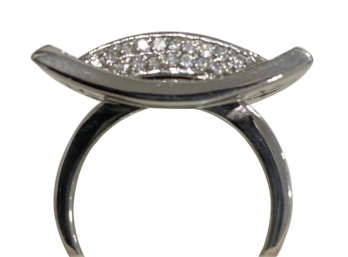 14K White Gold Ladies Ring