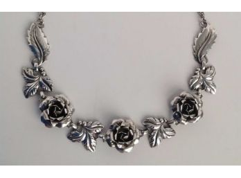 DANECRAFT Sterling Silver Antique Necklace