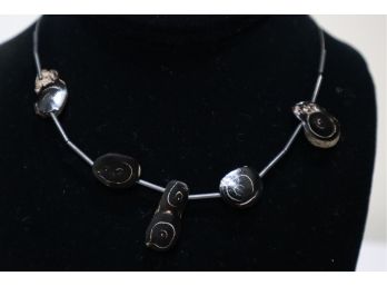 Black Coral Or Shell? Necklace On Wire