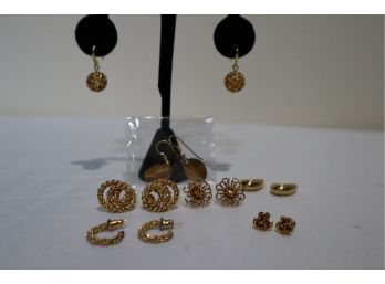 Gold Tone Pierced Earring Lot (7 Pair)