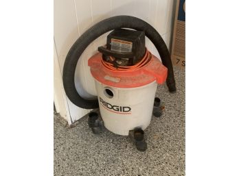 Ridgid  8  Gallon Wet / Dry Vac,