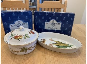 Royal Worcester Oven To Tableware - Two Pieces