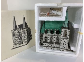 Heritage Village Collection 'Christmas In The City Series'  The Cathedral With Box