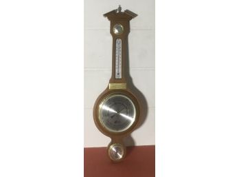 Selsi Precision Instruments Barometer