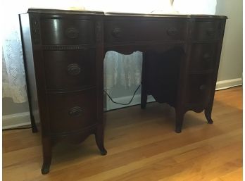 Vintage/ Antique Vanity/ Desk, Mahogany