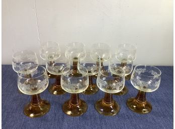 Clear And Amber Glasses With Grape Design