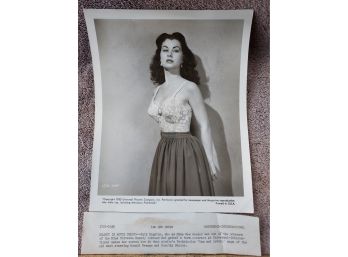 Vintage Photo Of  Actress And Miss Universe Ruth Hampton