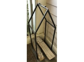 Metal Log Holder