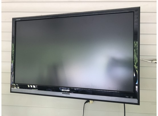 Sharp 48' Flat Screen TV