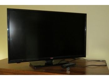 32' Flat Screen 720pTV By LG - In Working Condition