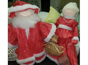 Paper Mache Santa & Mrs Clause Figures