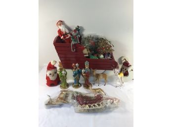 Large Christmas Sleigh Lot