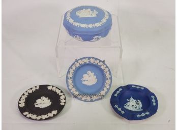 Vintage Wedgwood Assortment - Lidded Trinket Dish, Ashtrays & Small Plate