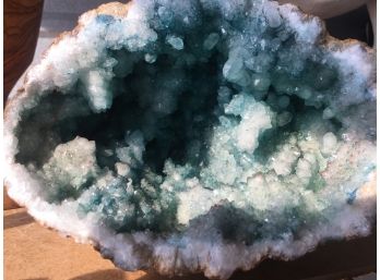 3LB.15oz , 7 Inches X 6inches ,Crystal Geode