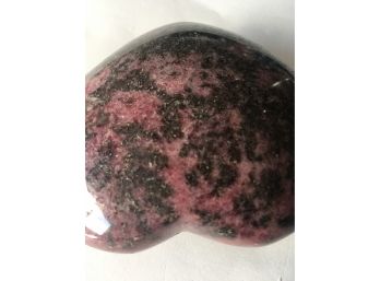 1LB.4oz ,Beautiful Madagascar Gem Stone Heart