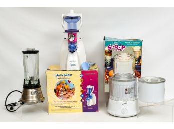 Black & Decker Arctic Twister And Demi Scoop Factory Ice Cream Makers And Waring Pro Blender