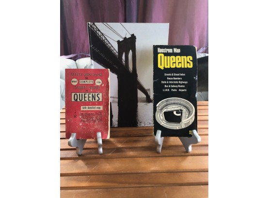 QUEENS & BROOKLYN Bridge Books & Storage Box