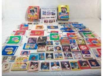 Mixed Lot Baseball Cards & Card Wrappers