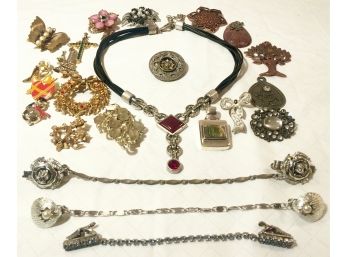 Lovely Vintage & Newer Costume Pins, Pendants & Sweater Clips