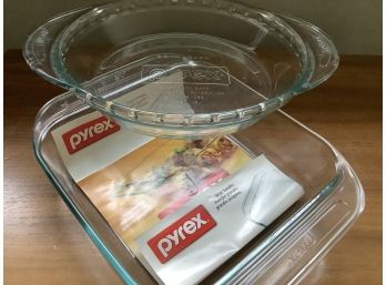 Two Pyrex Dishes 9.5 Inch Pie Plate And 8x8 With Large Handles(new)